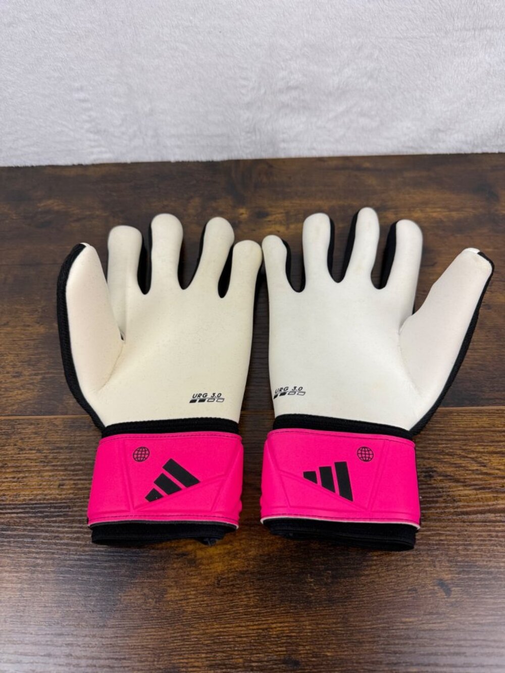 Adidas Predator Pro Goalkeeper Gloves URG 3.0 Grip Pink & Black Size 12